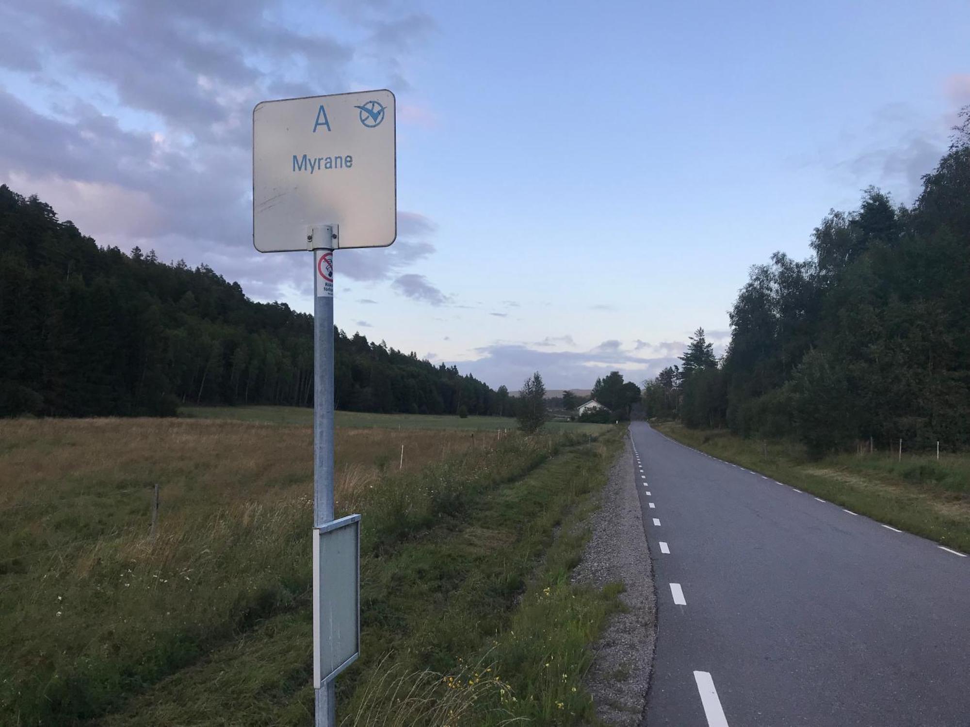 Charmigt Aeldre Hus, Laddbox 22 Kw, 5 Bil-Minuter Till Bad Strömstad Buitenkant foto